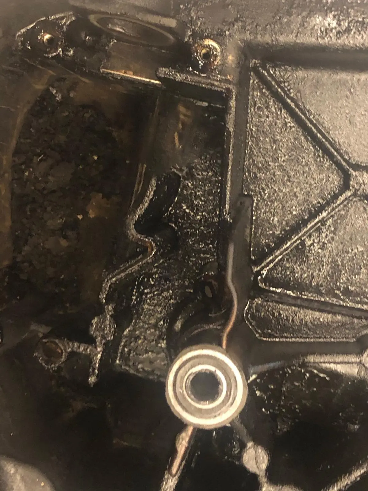 Profesjonalna mechanika samochodowa w doświadczonym warsztacie Auto Firma